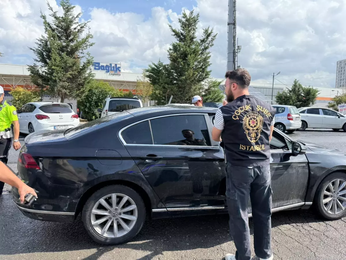 Esenyurt\'ta Okul Önlerinde Trafik Denetimi