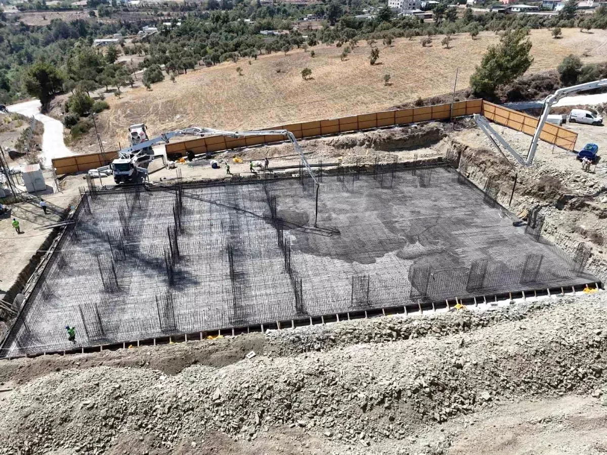 Hatay\'da Çok Amaçlı Salon Projesi Sürüyor