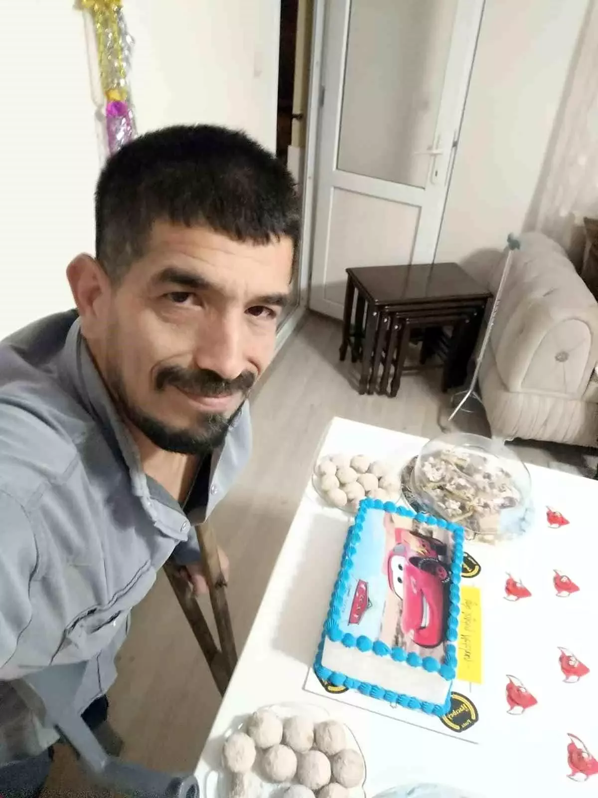 Tarsus\'ta Engelliye Bıçaklı Saldırı