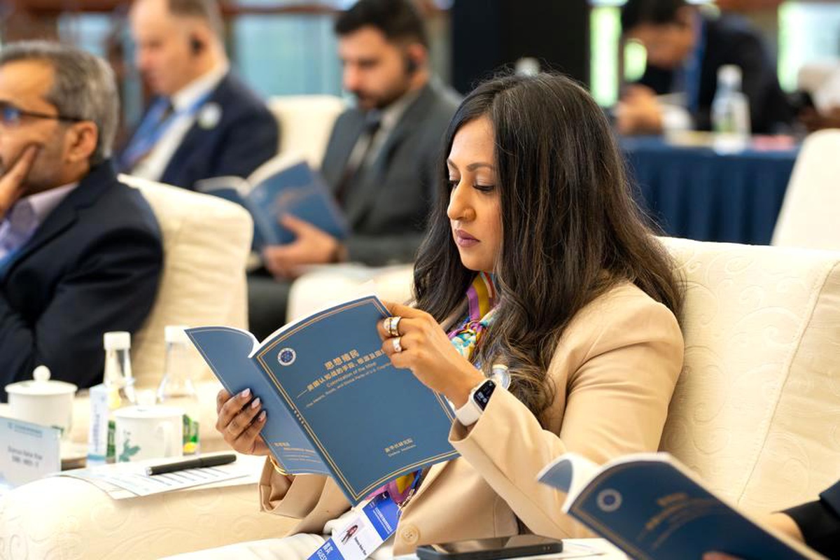 ABD\'nin Zihin Sömürgeciliği Analiz Edildi