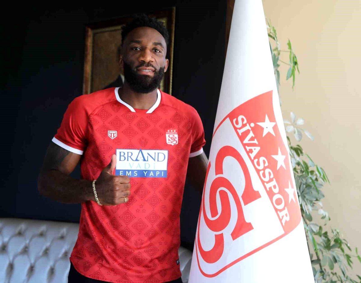 Sivasspor, Aaron Appindangoye ile Anlaştı