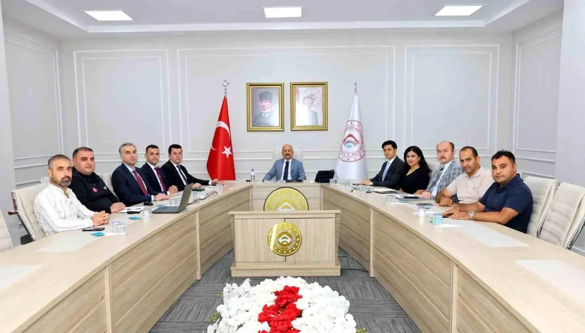 Adıyaman\'da Deprem Konutları Toplantısı