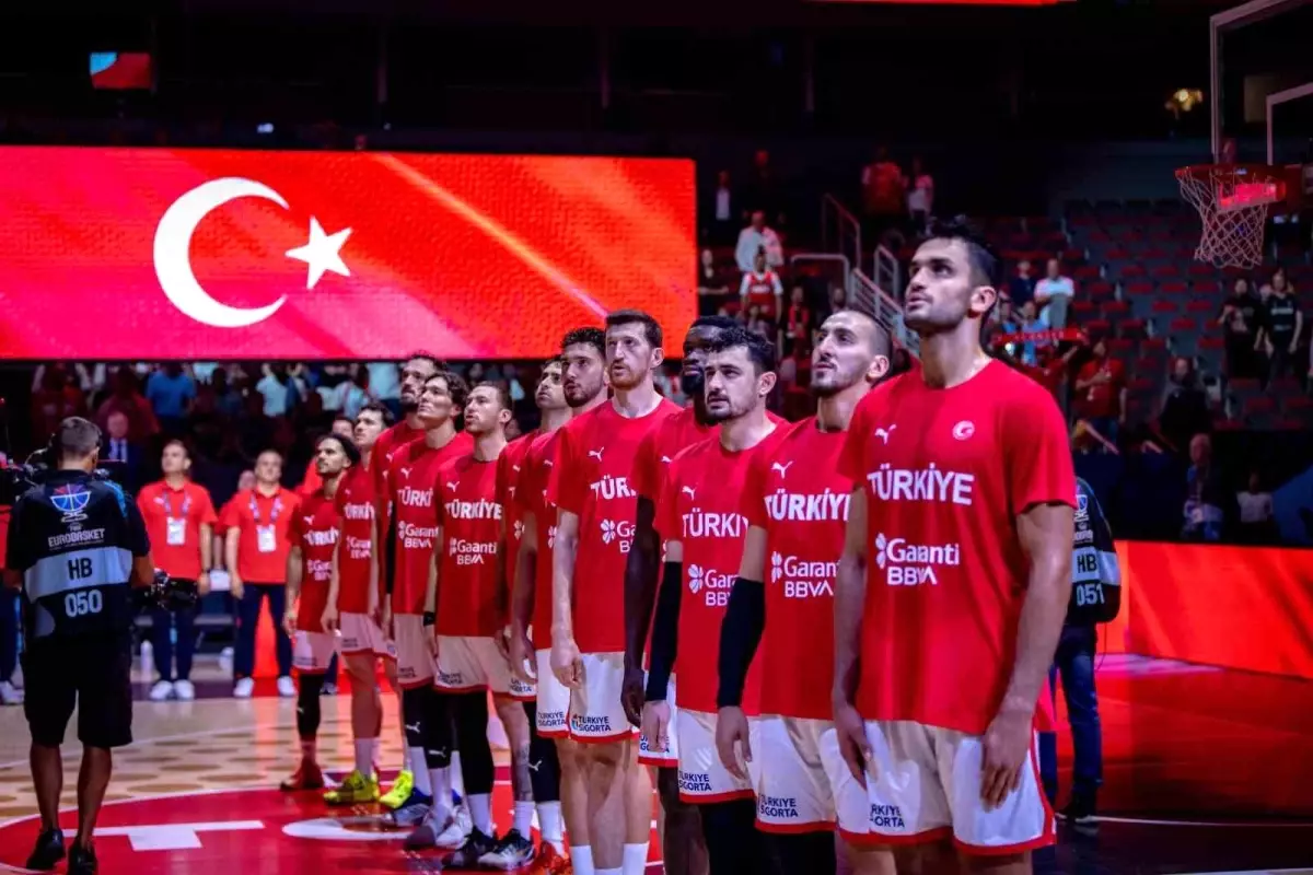 Sakarya\'da A Milli Basketbol Takımının Polonya Maçı Dev Ekranda Yayınlanacak