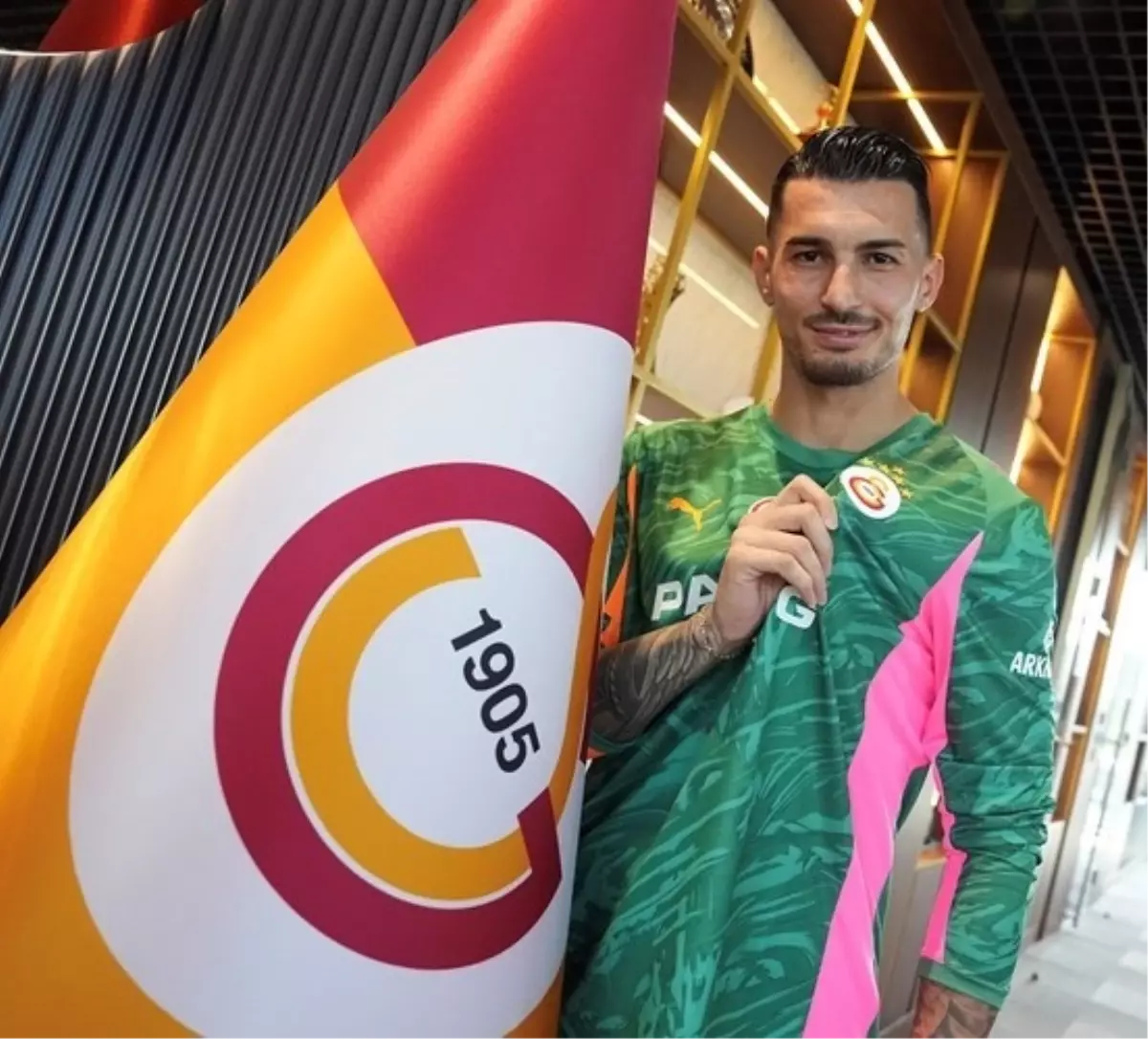 Uğurcan Çakır\'dan Galatasaray\'a Duygusal Veda