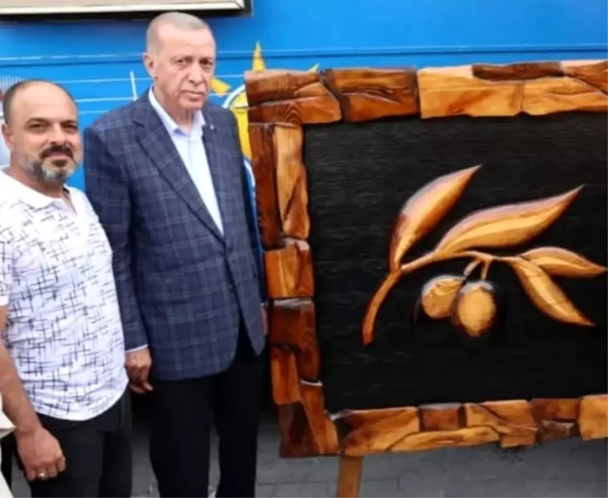 Aydın\'da ahşap oyma ustasının eserleri makam odalarını süslüyor