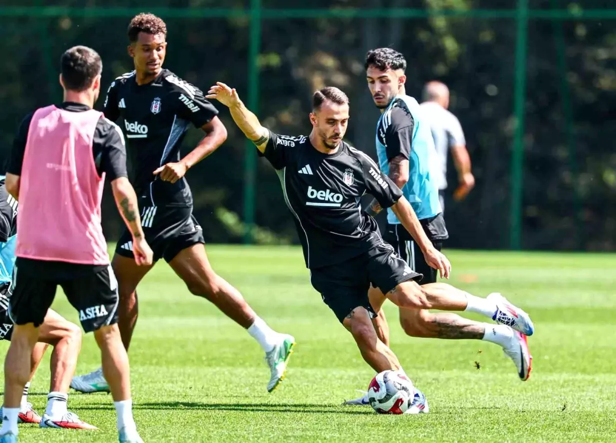 Beşiktaş Başakşehir Maçına Hazırlanıyor