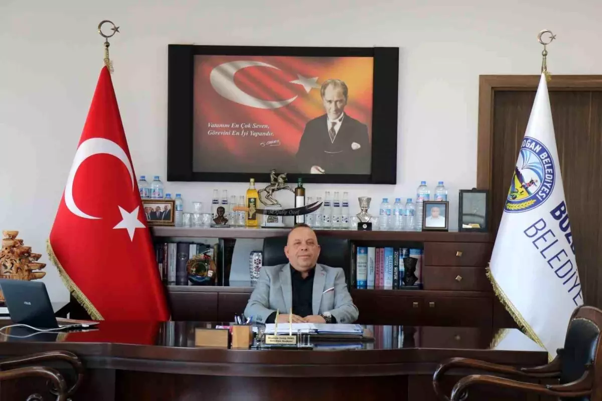 Bozdoğan Belediyesi\'nden Uzaktan Eğitim Desteği: BUZEM Başarıları Artıyor