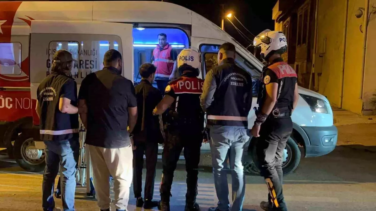 Edirne\'de Kaçak Göçmen Kovalamacası
