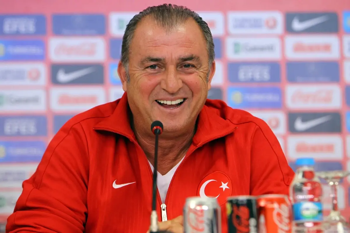 Fatih Terim\'e milli takım sürprizi