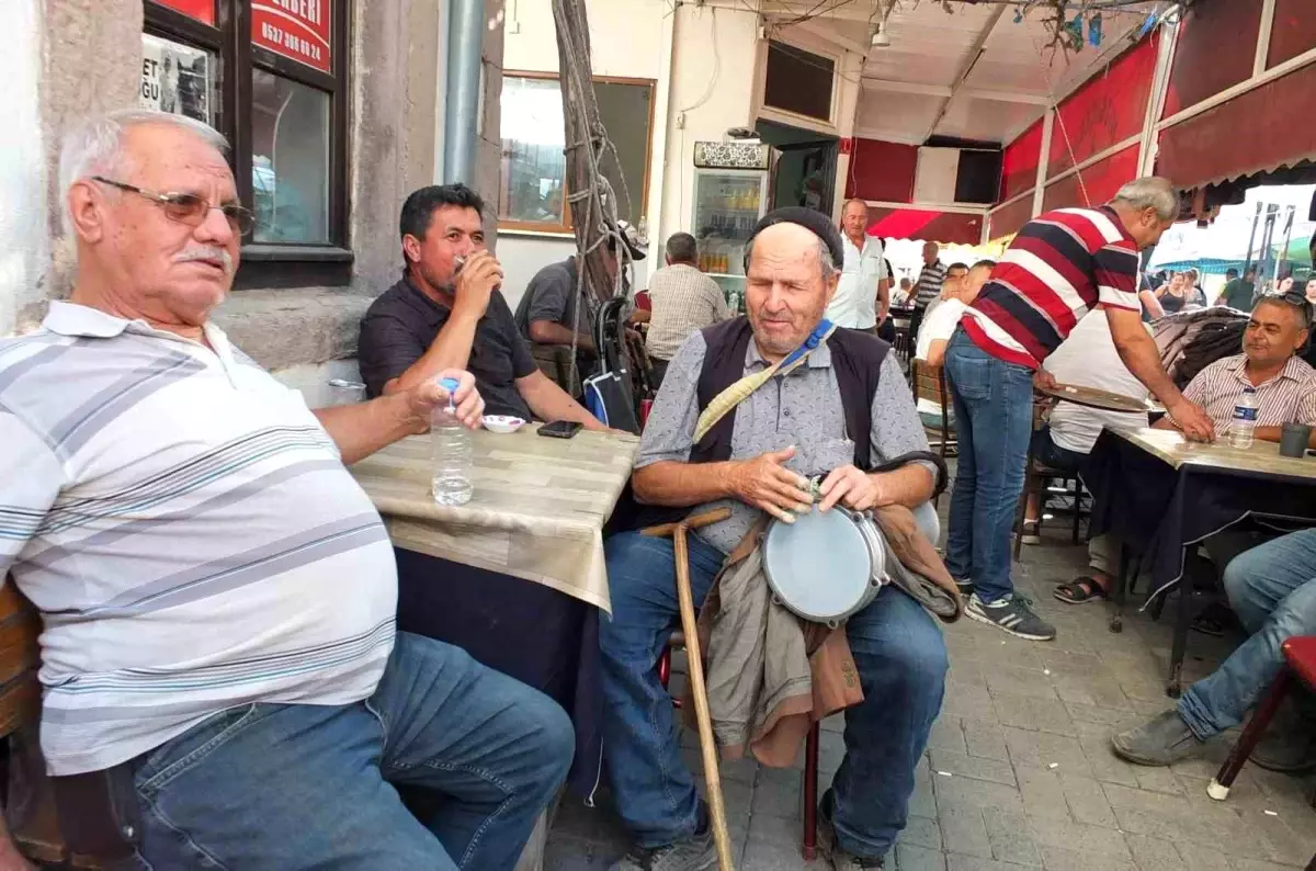 Görme Engelli Aşık Mustafa\'nın Müzik Yolculuğu