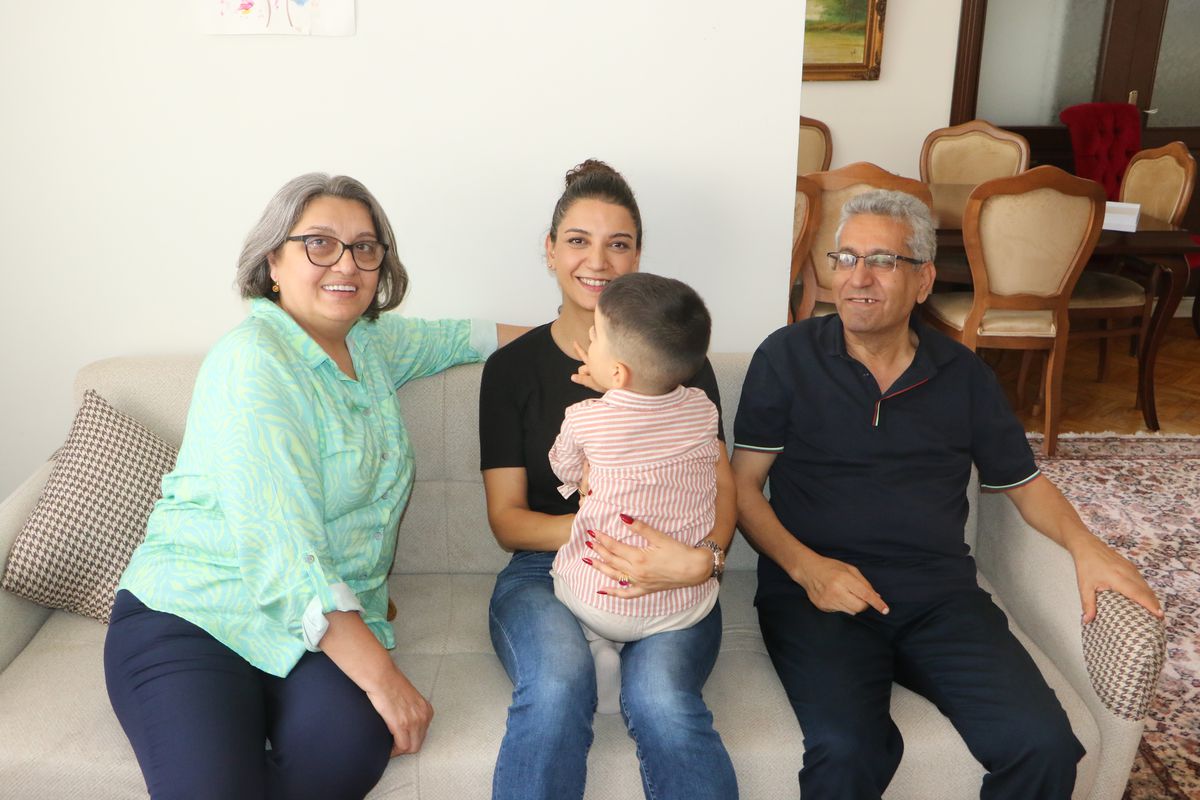 Damla Alaçayır, Koruyucu Anne Oldu