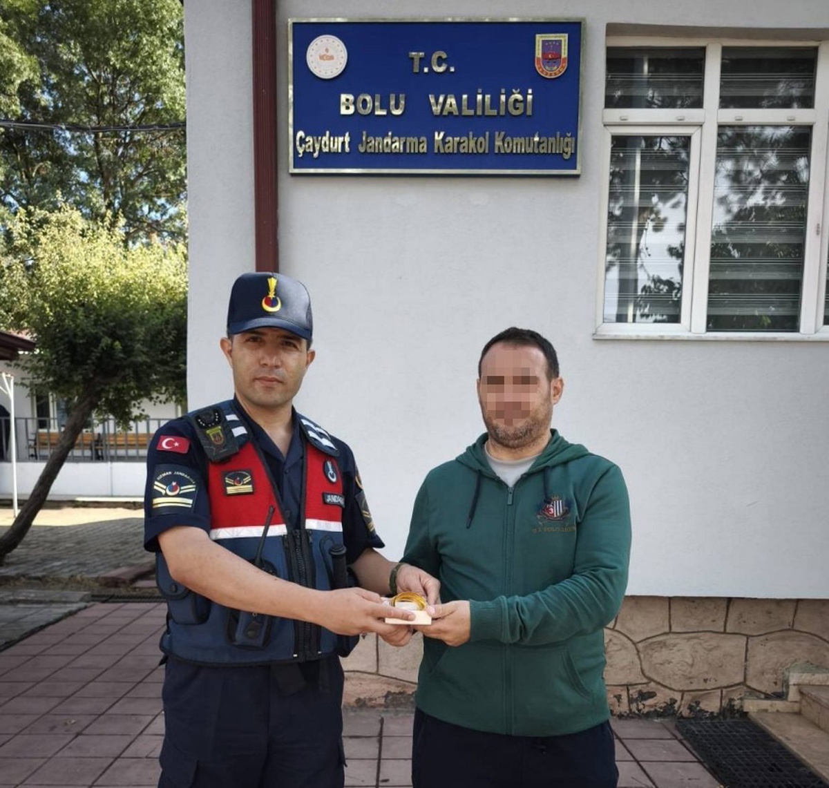 Bolu\'da Kayıp Çanta Sahibine Ulaştı