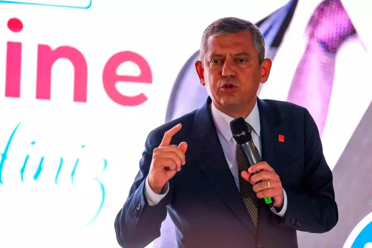 CHP Genel Başkanı Özgür Özel, Sancaktepe\'de Proje Açılış Törenine Katıldı