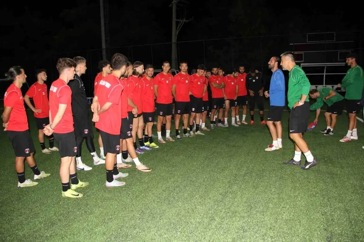Denizli İdmanyurdu Nazillispor\'a Hazırlanıyor