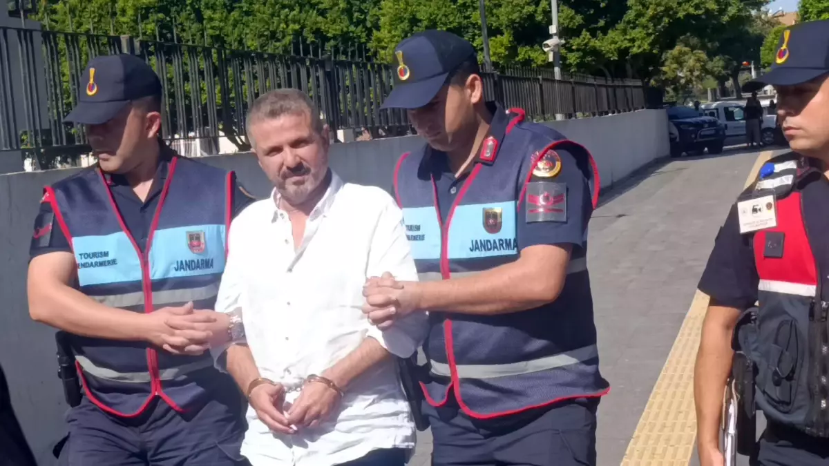 Eski Başkan Sözen Adliyeye Sevk Edildi