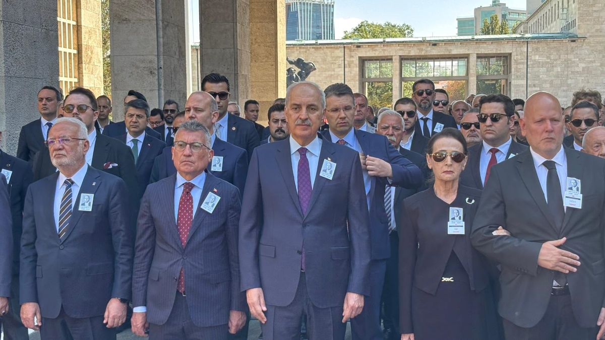 Cahit Karakaş İçin Meclis\'te Tören Düzenlendi