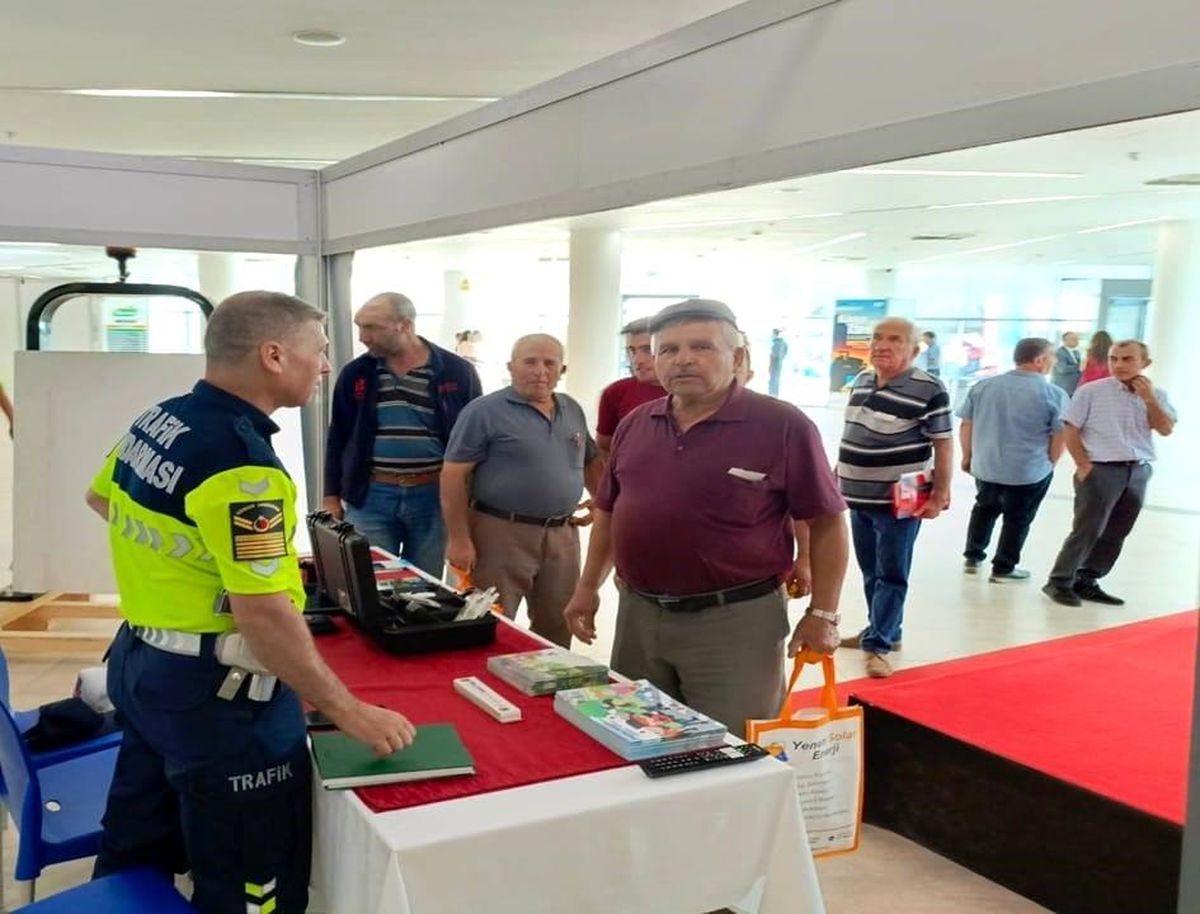 Jandarma Fuarında Bilgilendirme