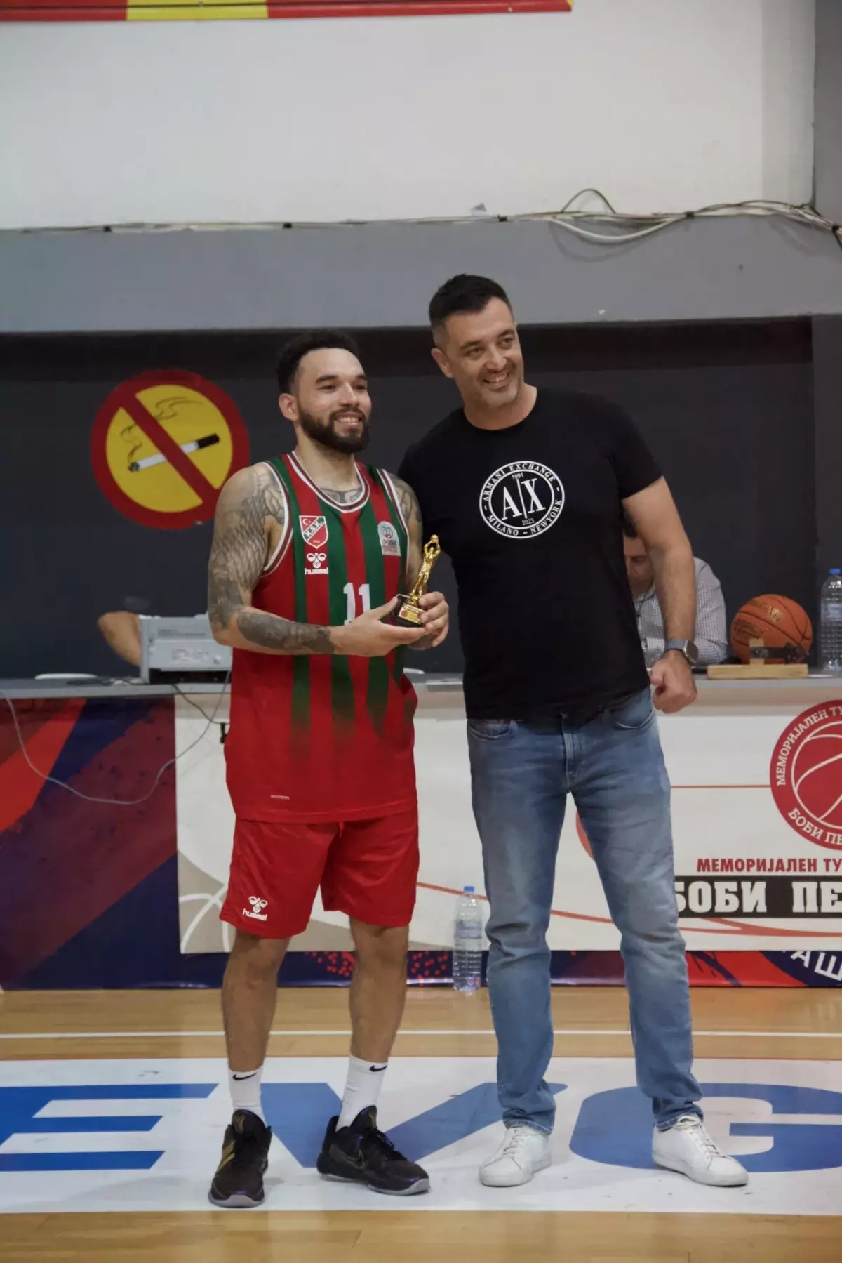 Karşıyaka Kupayı Kazandı