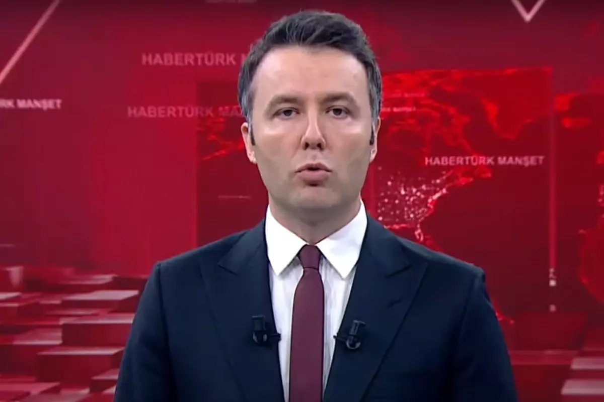 Mehmet Akif Ersoy, Habertürk\'e el konulması sonrası sessizliğini bozdu