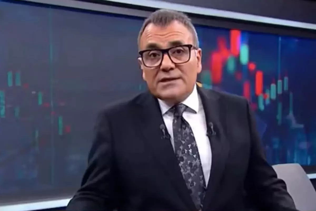 Mesut Yar, Habertürk\'e el konulduğunu canlı yayın esnasında öğrendi