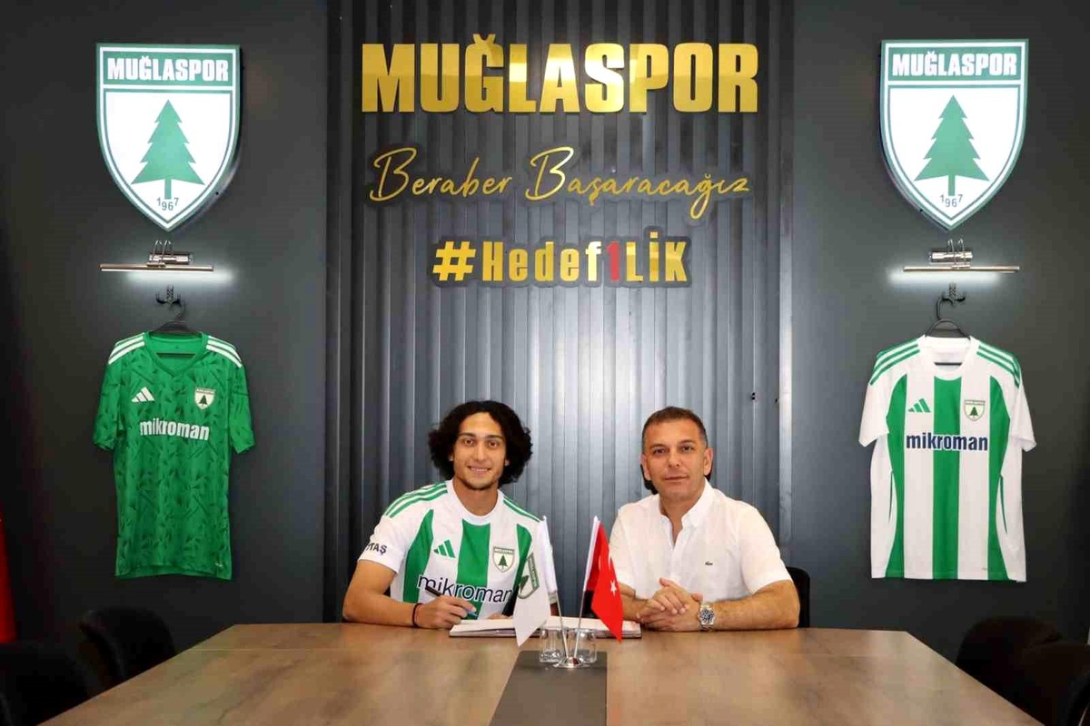 Muğlaspor, Mustafa Erkasap\'ı Kiraladı