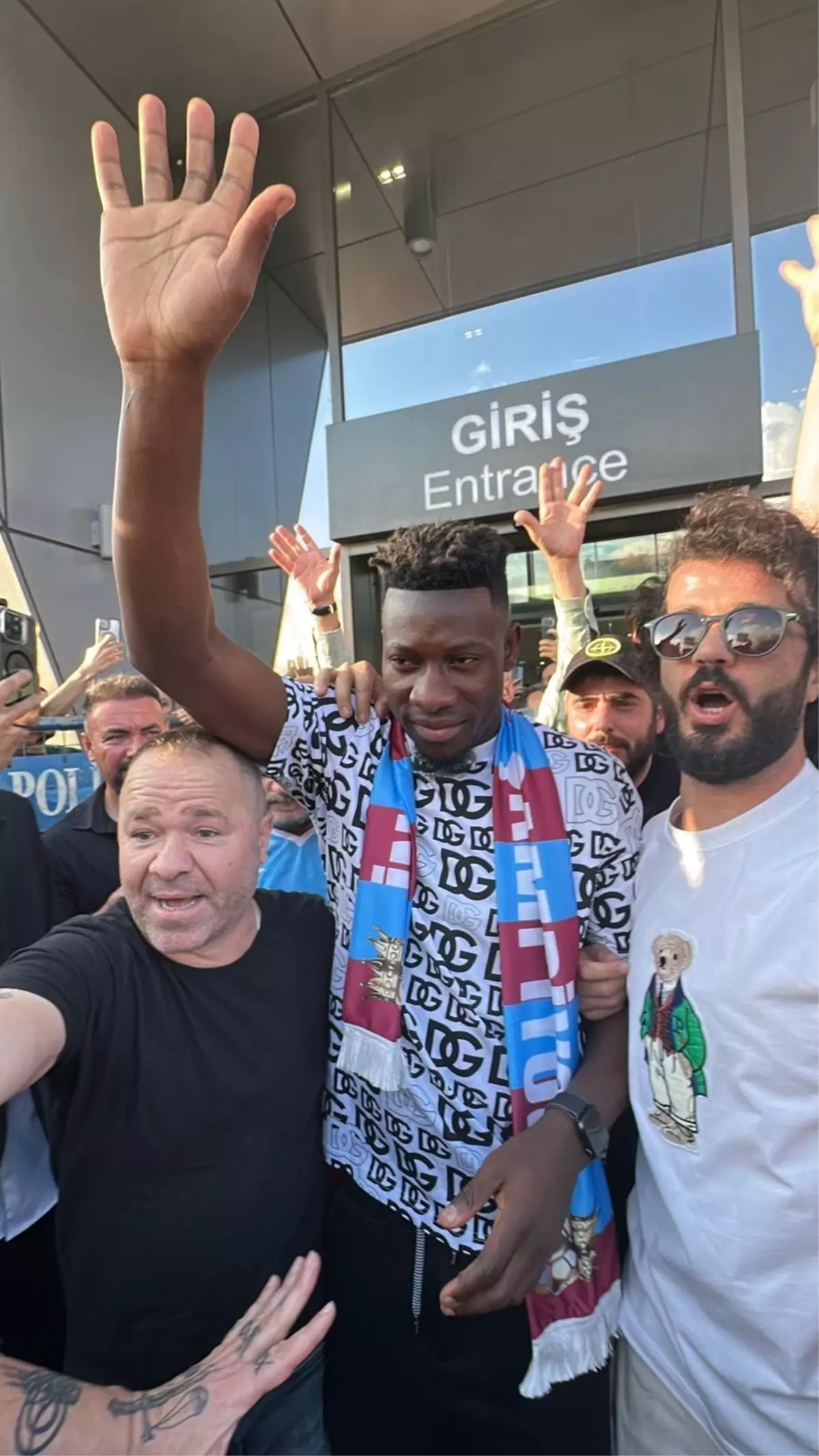 Trabzonspor, Onana ile Anlaştı