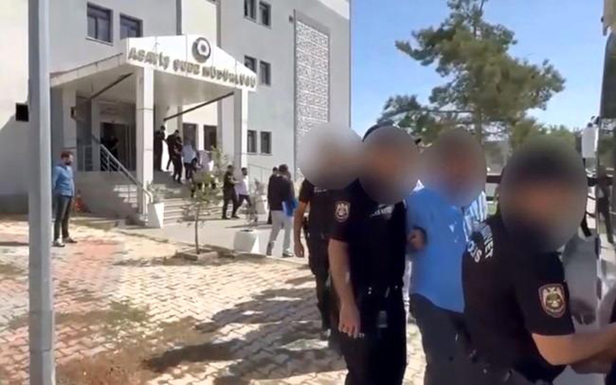 Van\'da Otel Çalışanları Arasında Kavga: 20 Gözaltı