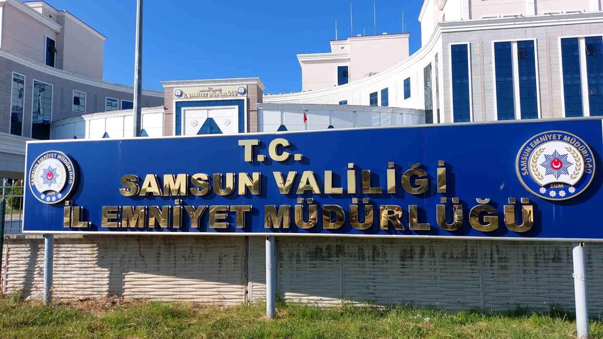 Samsun\'da Dolandırıcılık Tuzağına Düşen Yaşlı Adam Kurtarıldı