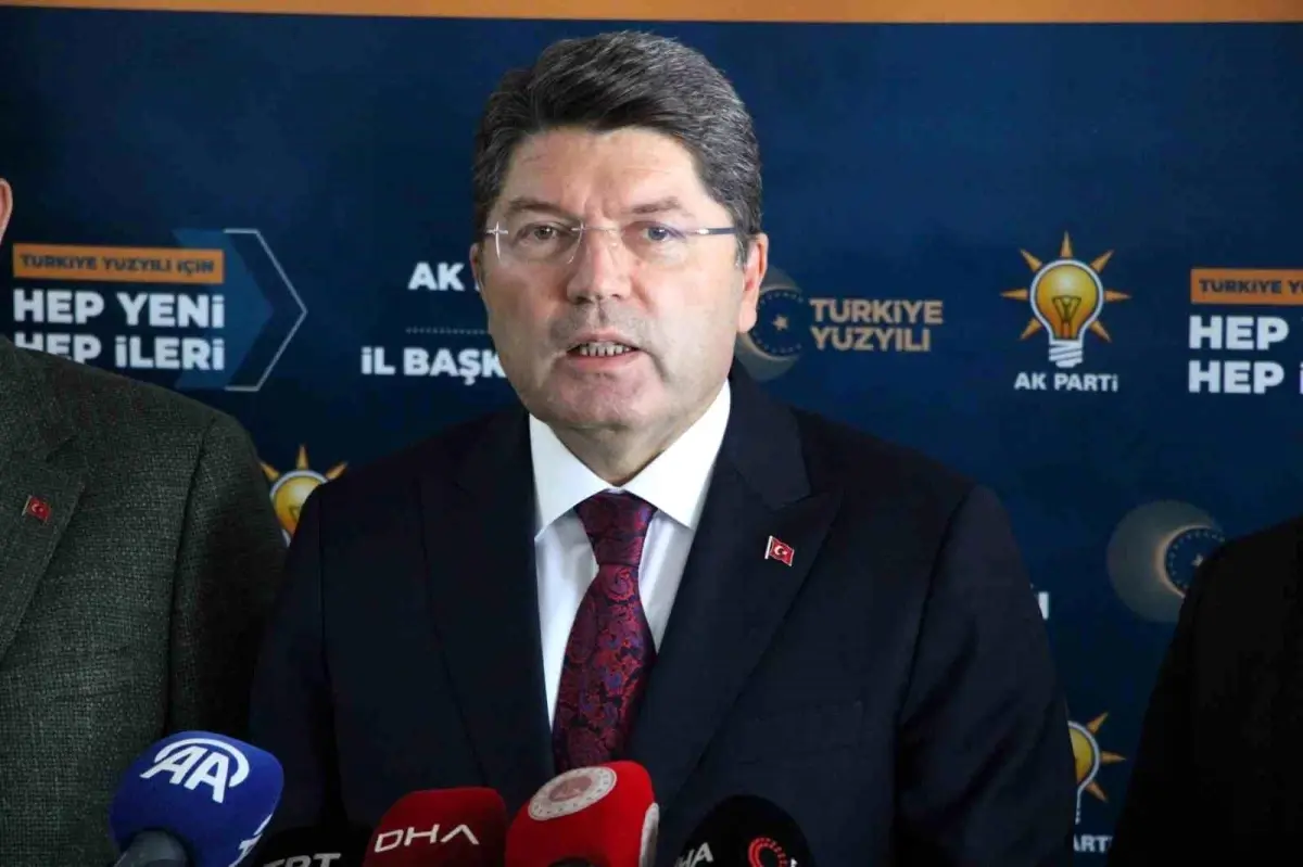 Adalet Bakanı Tunç: "Terörsüz Türkiye\'nin kalıcı olması, şehitlerimizin emanetine sahip çıkmaktır"