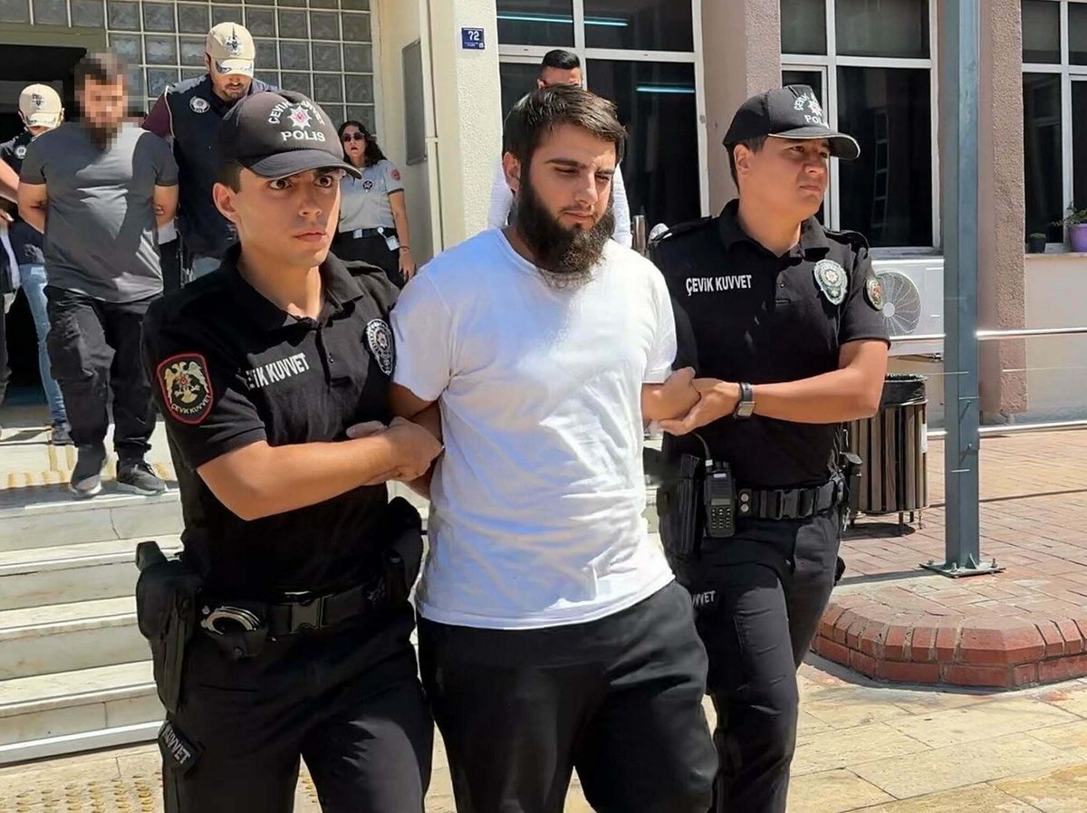 Aydın\'da DEAŞ Operasyonu: 10 Gözaltı