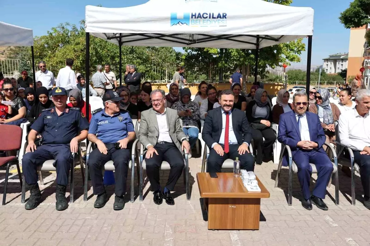 Hacılar\'da Eğitim Yılı Coşku ile Başladı