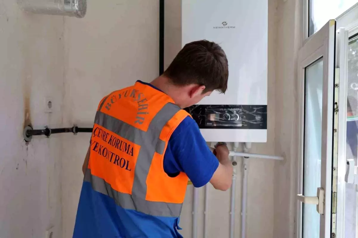 Dilovası\'nda 300 Haneye Ücretsiz Doğal Gaz Dönüşümü Projesi