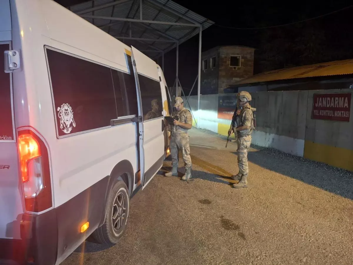 Elazığ\'da Huzur Uygulaması: 5 Bin 947 Şahıs Sorgulandı