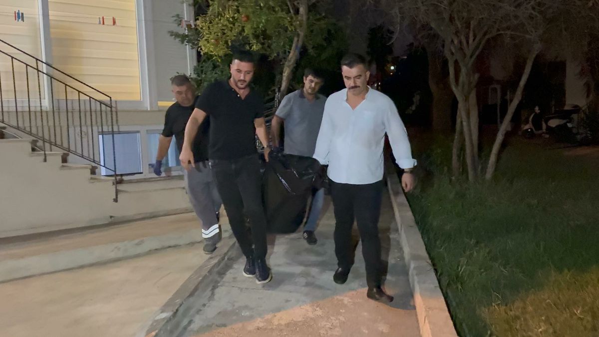 Antalya\'da Eşini Boğarak Öldüren Adam Teslim Oldu
