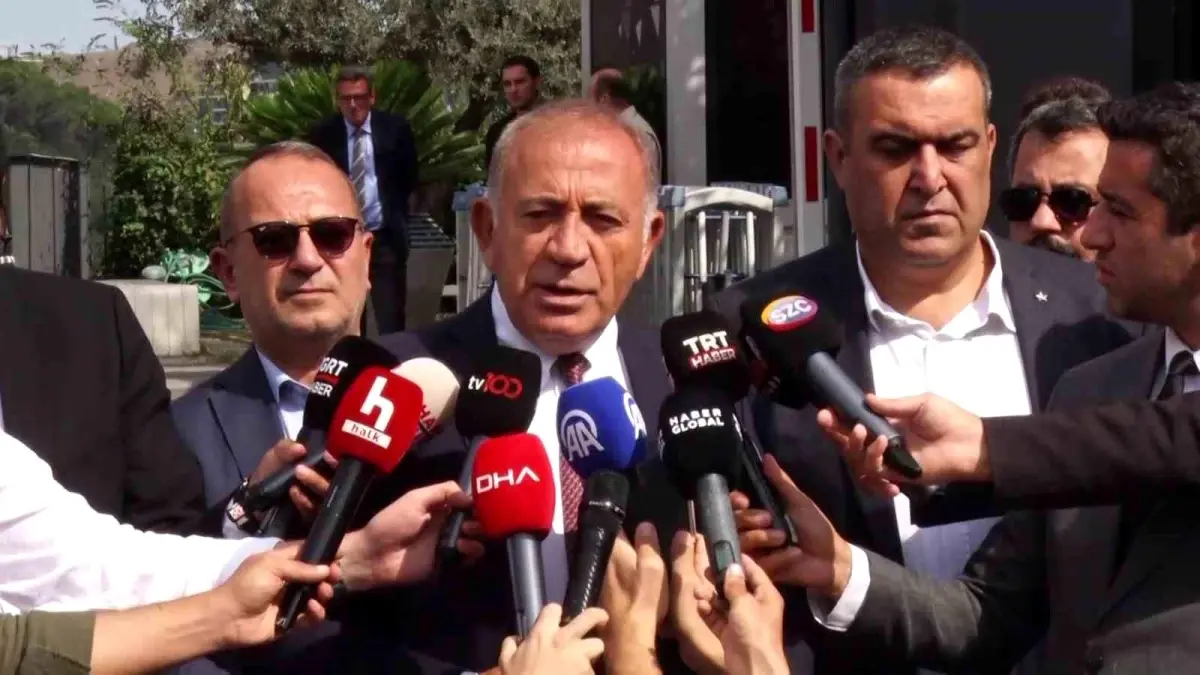 Gürsel Tekin\'den CHP İçin Açıklamalar