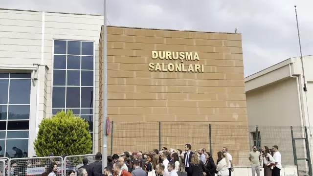 İmamoğlu 'sahte diploma' davasından ilk kez hakim karşısına çıkıyor