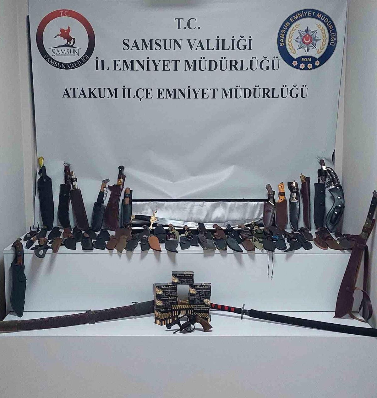 Samsun\'da Ruhsatsız Silah Operasyonu