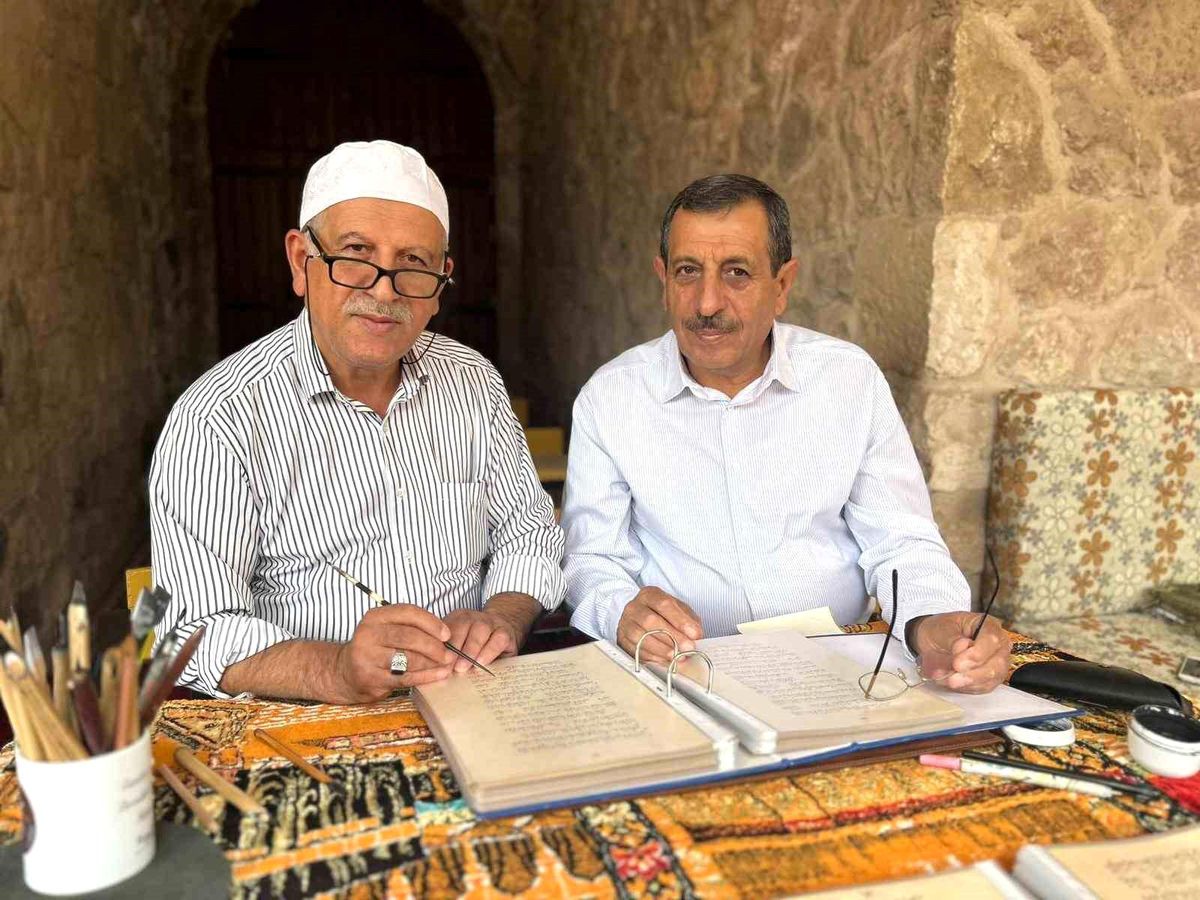 Emekli Öğretmenden 3 Yılda Kur\'an Yazımı