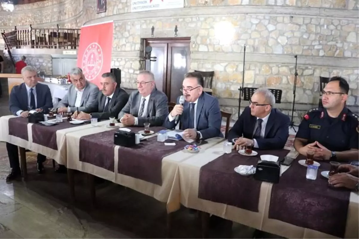 Edremit\'te Okul Güvenliği Toplantısı