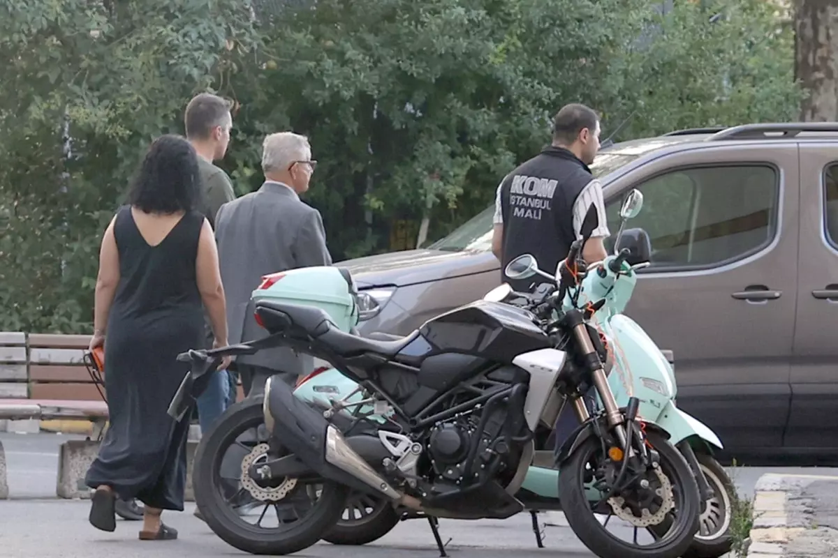Bayrampaşa Belediyesi operasyonunda gözaltı kararı verilen isimler belli oldu! 9\'u aranıyor
