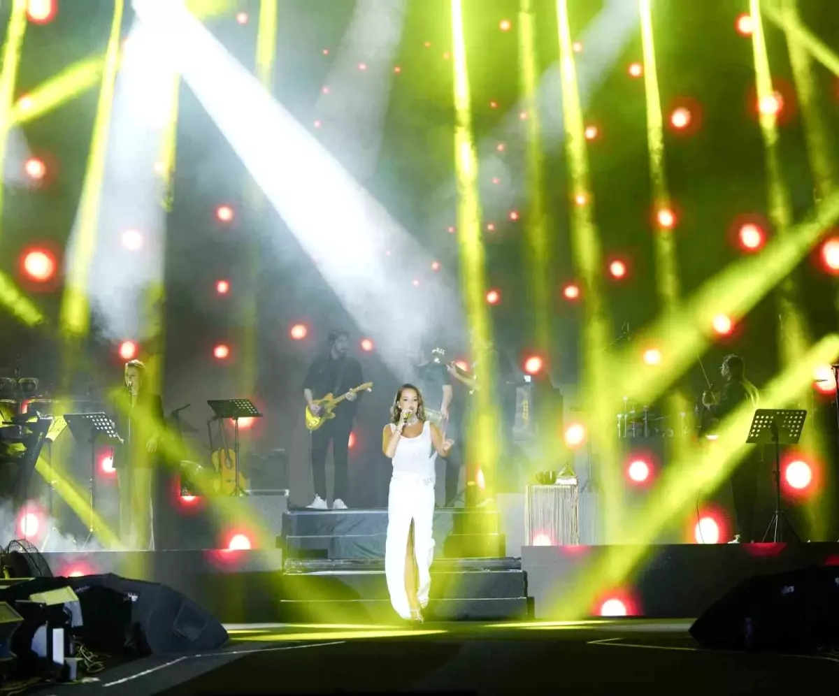 Bengü\'den Kayseri\'de unutulmaz performans