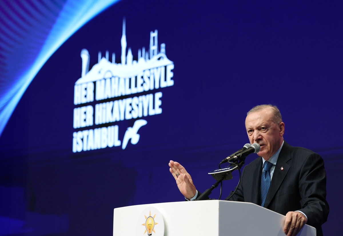 Cumhurbaşkanı Erdoğan: \'Bugün Beykoz Belediye Başkan Vekili AK Parti\'ye katıldı\'