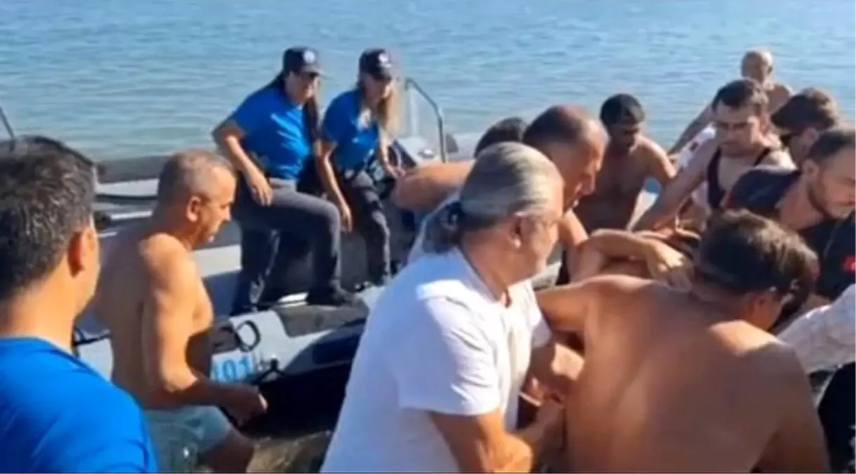 Denizde yüzerken beyin kanaması geçirdi