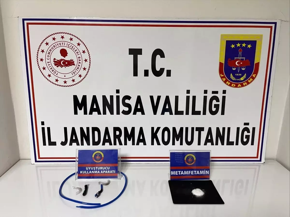 Manisa\'da Uyuşturucu Operasyonu