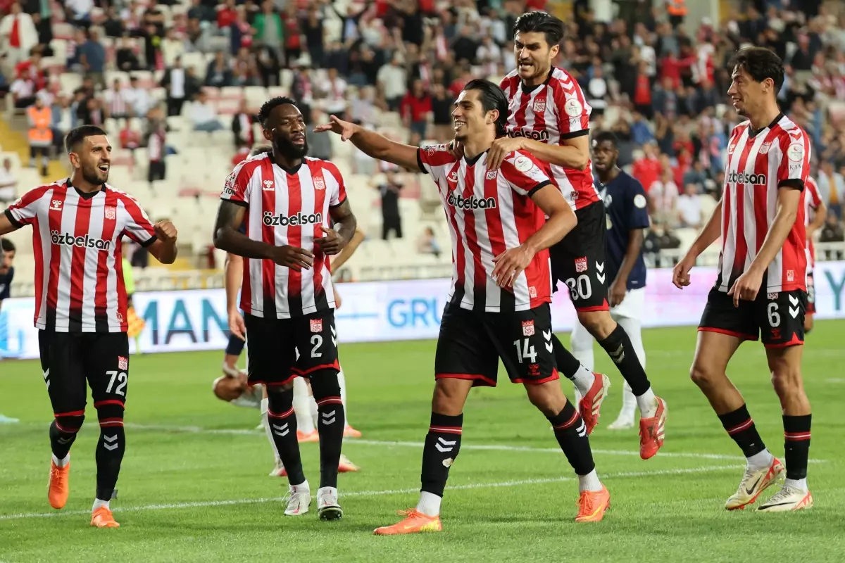Sivasspor, Sarıyer\'i 1-0 Geçti