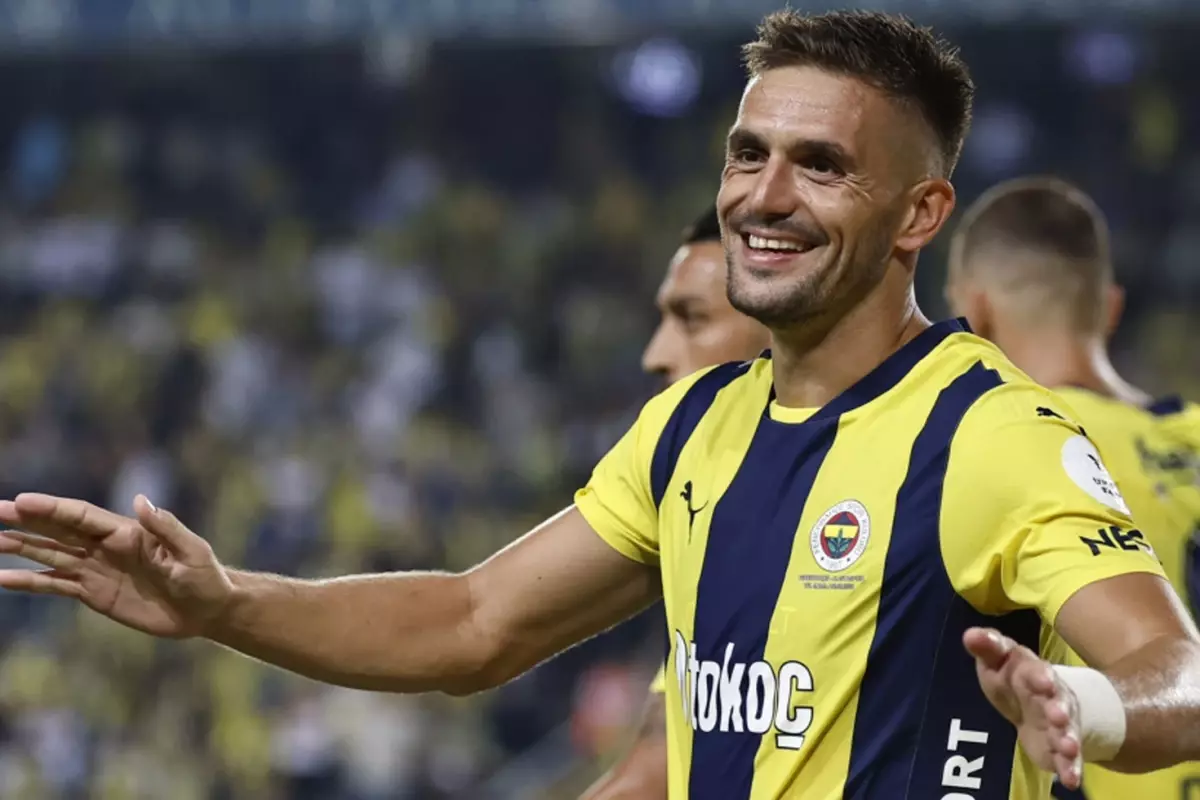 Yok artık Tadic! Yaptıklarını gören Fenerliler \'\'Keşke gitmeseydi\'\' diyor