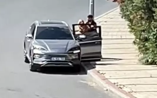 Güpegündüz kadını zorla araca bindirip kaçırdı | Son Dakika