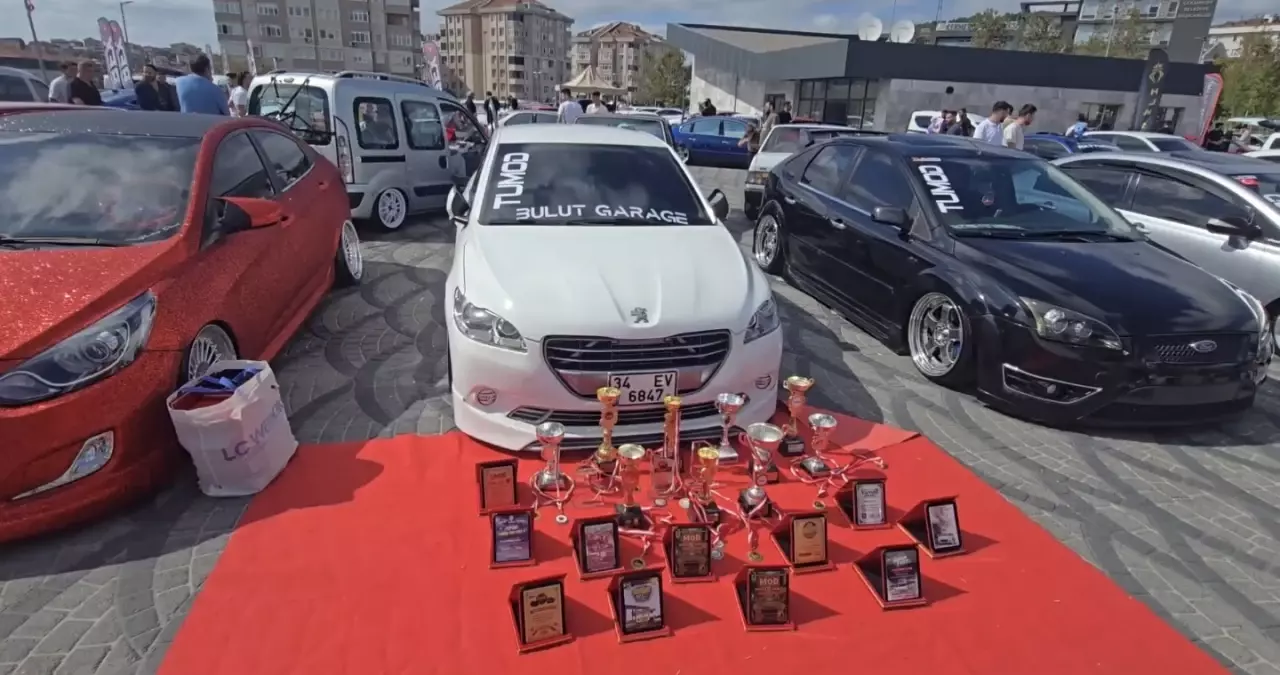 Çekmeköy\'de Car Fest 2025 Coşkusu