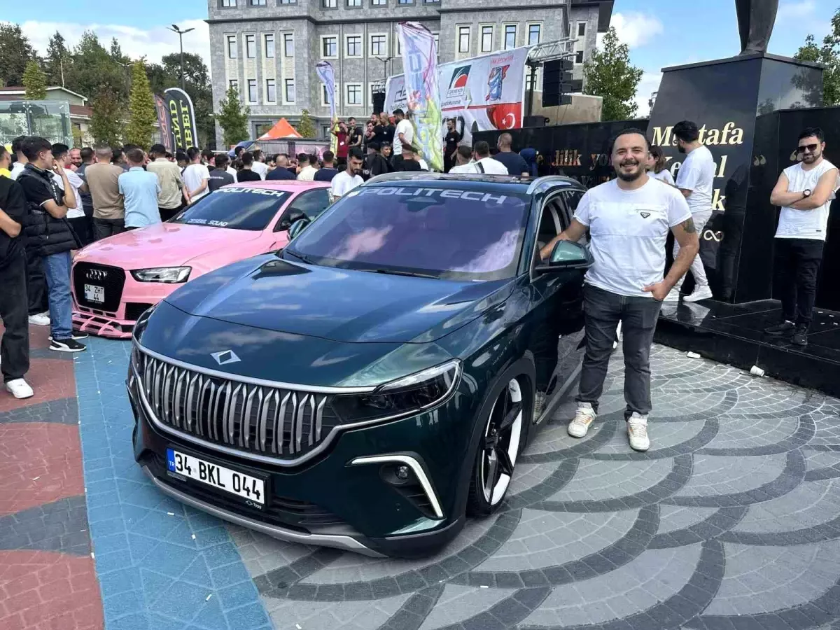 Çekmeköy\'de Car Fest 2025 Rüzgârı: Modifiyeli Araçlarla Dolu Bir Gün