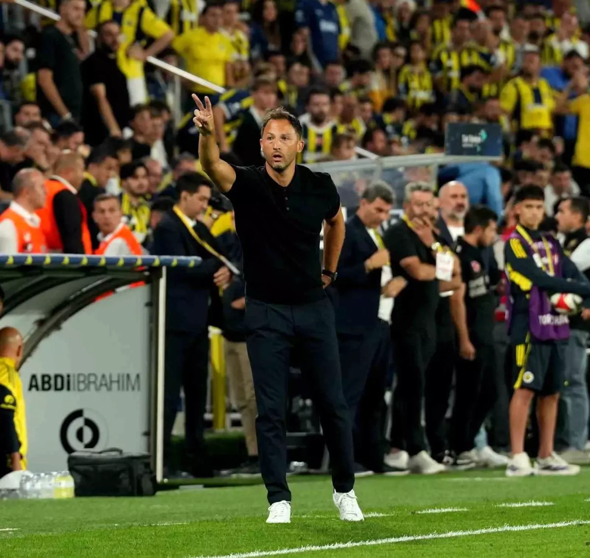 Tedesco, Fenerbahçe ile Galibiyetle Başladı